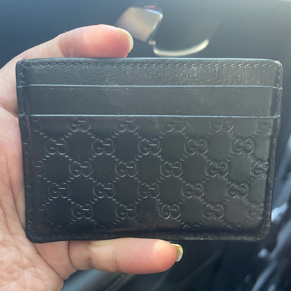 Authentic Gucci unisex card holder